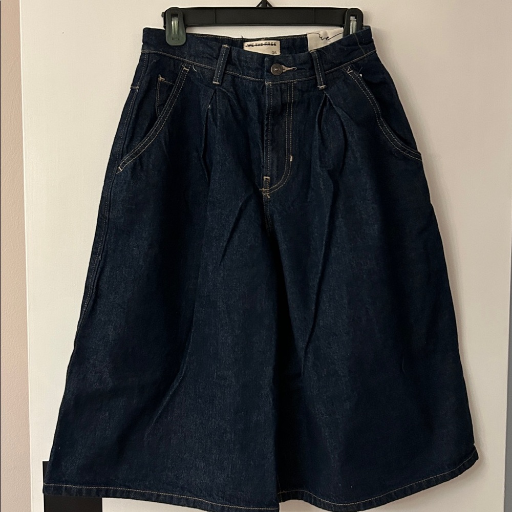 WE THE FREE CRVY Antonia Culottes Crop Denim sz 25 NWT Free People - Picture 2 of 9